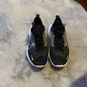 Nike Vista lite size 9!